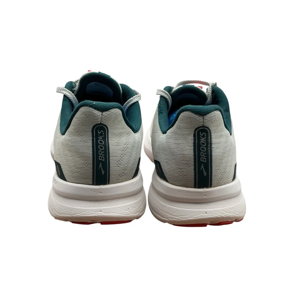 Brooks Launch 8 Women's Athletic‎ Shoes size 9